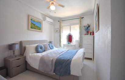 Resale - Villa - Orihuela Costa - Playa Flamenca