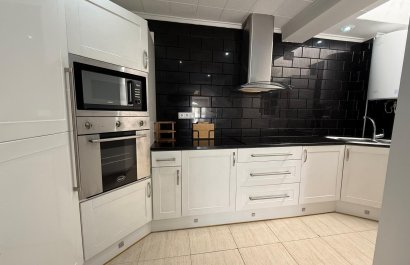 Resale - Townhouse / Duplex / Corner - Torrevieia - La Siesta