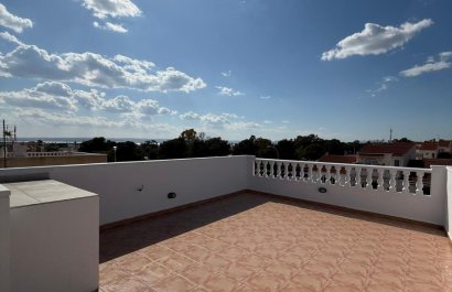 Resale - Townhouse / Duplex / Corner - Torrevieia - La Siesta