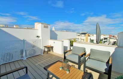 Reventa - Townhouse / Duplex - Villamartín