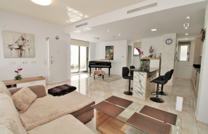 Resale - Villa - Villamartín