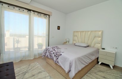 Resale - Villa - Villamartín