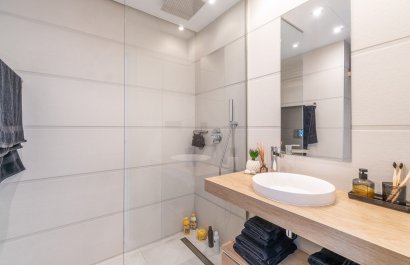 Reventa - Apartments - Flats - El Raso