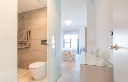 Reventa - Apartments - Flats - El Raso