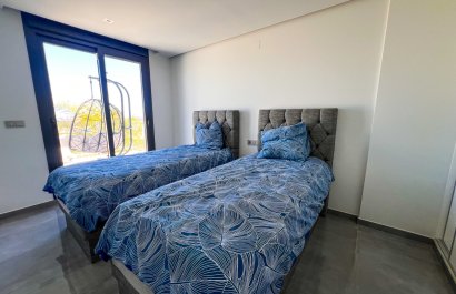Reventa - Villa - Torrevieia - Los Balcones