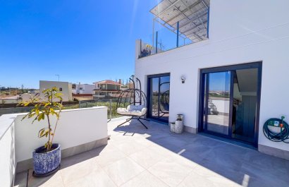 Reventa - Villa - Torrevieia - Los Balcones
