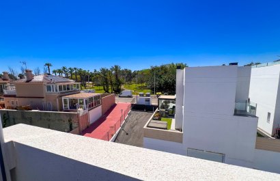 Reventa - Villa - Torrevieia - Los Balcones