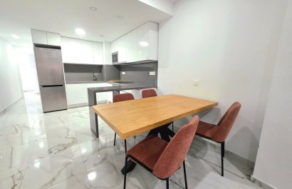 Resale - Apartments - Flats - Torrevieia - Center