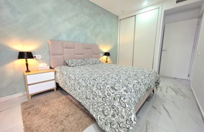 Resale - Apartments - Flats - Torrevieia - Center