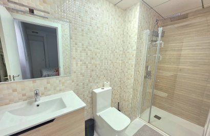Resale - Apartments - Flats - Torrevieia - Center