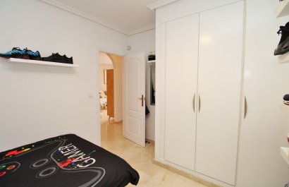 Resale - Townhouse / Duplex / Corner - Villamartín - PAU 8