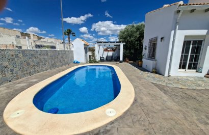 Resale - Villa - Fortuna - Urbanizacion Las Kalendas
