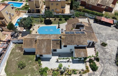 Resale - Villa - Orihuela Costa - Villamartín