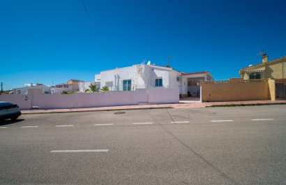 Resale - Townhouse / Duplex / Corner - Ciudad Quesada - town