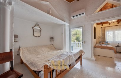 Resale - Villa - Denia - Montgó