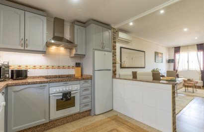 Resale - Townhouse / Duplex / Corner - Orihuela Costa - Villamartín