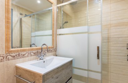 Resale - Townhouse / Duplex / Corner - Orihuela Costa - Villamartín