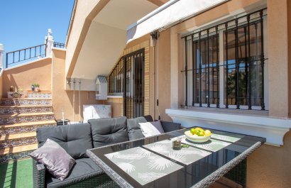 Resale - Townhouse / Duplex / Corner - Orihuela Costa - Villamartín