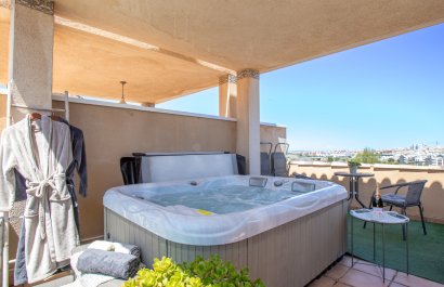 Resale - Townhouse / Duplex / Corner - Orihuela Costa - Villamartín