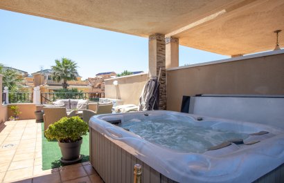 Resale - Townhouse / Duplex / Corner - Orihuela Costa - Villamartín