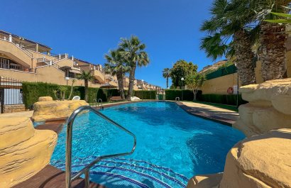 Resale - Townhouse / Duplex / Corner - Orihuela Costa - Villamartín