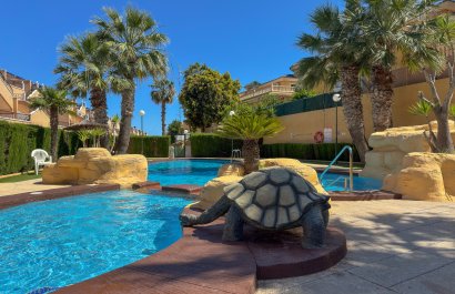 Resale - Townhouse / Duplex / Corner - Orihuela Costa - Villamartín