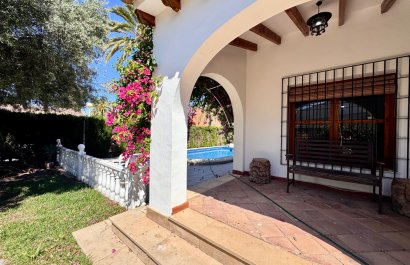 Resale - Villa - Orihuela Costa - Cabo Roig