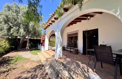 Resale - Villa - Orihuela Costa - Cabo Roig