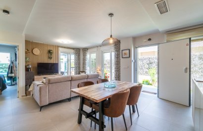 Reventa - Villa - Vistabella