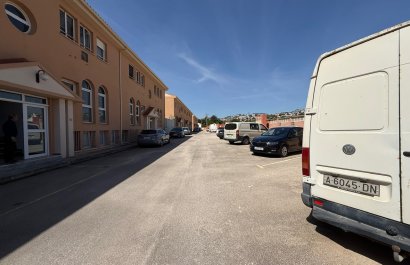 Herverkoop - Reclame - Moraira - Pueblo