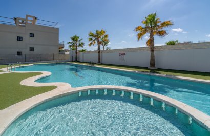 Resale - Townhouse / Duplex / Corner - Pilar de la Horadada - Mil Palmeras