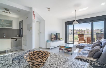 Resale - Townhouse / Duplex / Corner - Pilar de la Horadada - Mil Palmeras