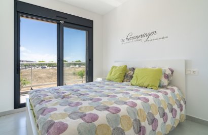Resale - Townhouse / Duplex / Corner - Pilar de la Horadada - Mil Palmeras