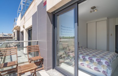 Resale - Townhouse / Duplex / Corner - Pilar de la Horadada - Mil Palmeras