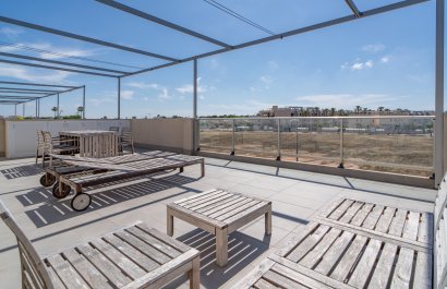 Resale - Townhouse / Duplex / Corner - Pilar de la Horadada - Mil Palmeras
