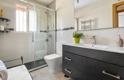 Resale - Townhouse / Duplex / Corner - Torrevieia - Los Balcones
