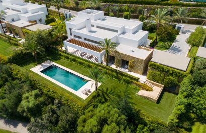 New Build - Villa - Casares