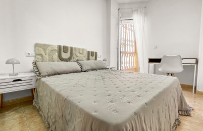 Reventa - Apartments - Flats - Torrevieia - Playa de los Locos