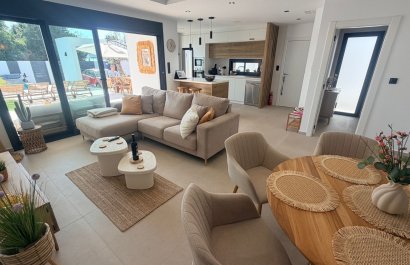 Reventa - Villa - Dolores