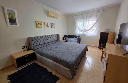Herverkoop - Villa - La Marina - La Marina Urb