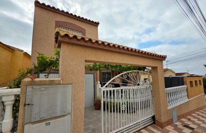 Herverkoop - Villa - La Marina - La Marina Urb