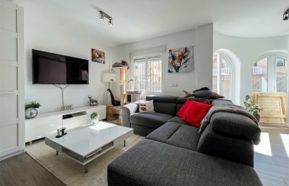 Resale - Townhouse / Duplex / Corner - Orihuela Costa - Villamartín