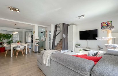 Resale - Townhouse / Duplex / Corner - Orihuela Costa - Villamartín