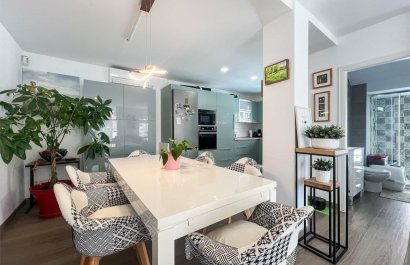 Resale - Townhouse / Duplex / Corner - Orihuela Costa - Villamartín