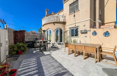 Resale - Townhouse / Duplex / Corner - Orihuela Costa - Villamartín