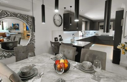 Resale - Villa - Crevillente