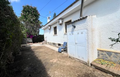 Resale - Villa - Pilar de la Horadada - Pinar de Campoverde