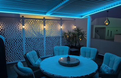 Reventa - Villa - Los Montesinos - La Herrada
