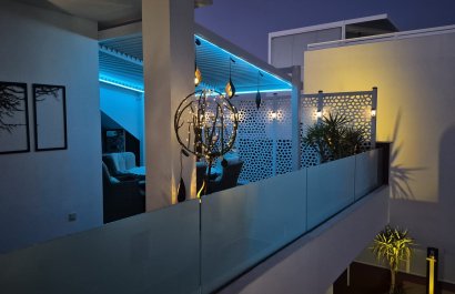Reventa - Villa - Los Montesinos - La Herrada