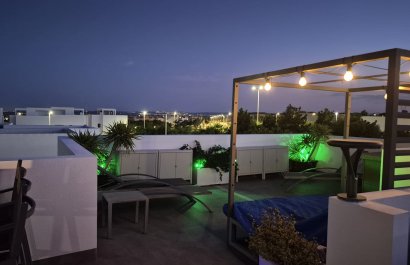 Reventa - Villa - Los Montesinos - La Herrada